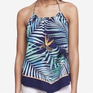 Express chain and halter top